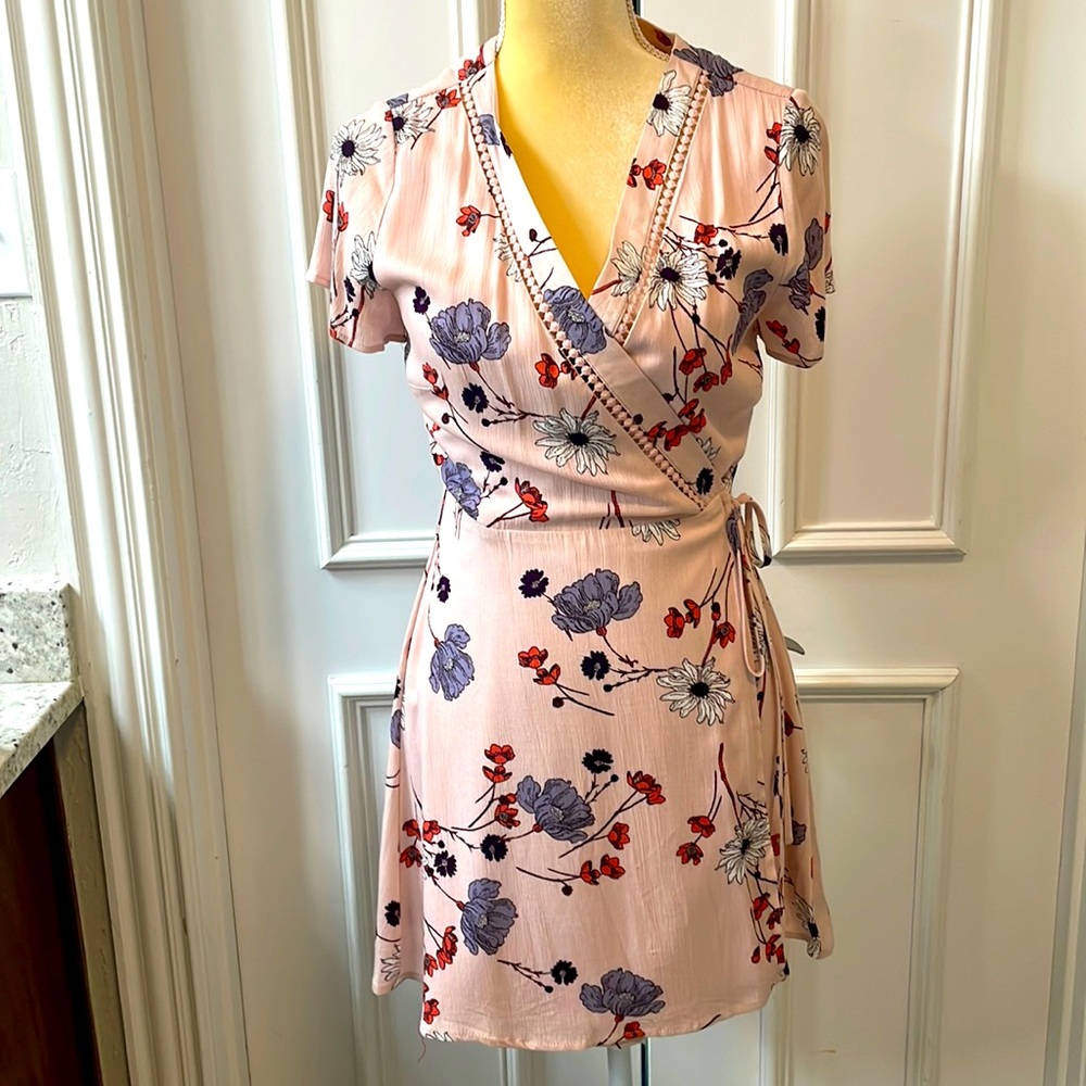 NWT Blu Pepper medium top that goes past the waist.